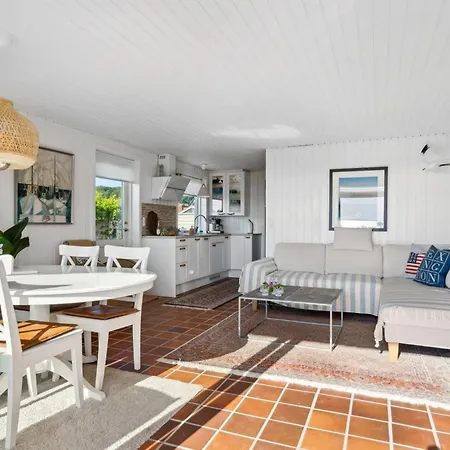 Anselmi - 25m From The Sea By Interhome Holiday home Sjolund
