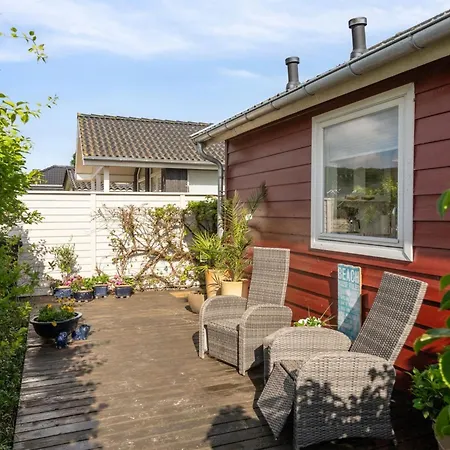 Vakantiehuis Anselmi - 25m From The Sea By Interhome